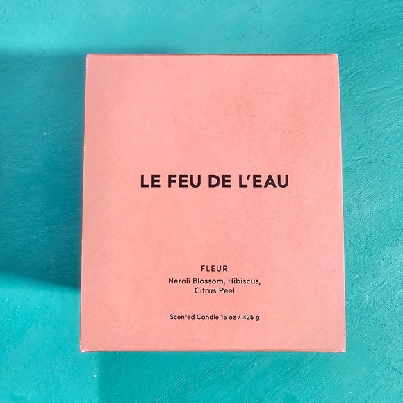 🏷️NEW Le Feu De L'eau Scented Candle - Fleur (Floral) - Picture 4 of 10